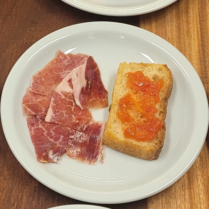 Tosta de Jamon Iberico a la catalana